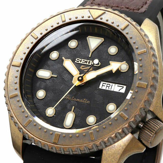 Seiko 5 Sports Automatic Black Dial Menβs Watch SRPE80K1 - Watch