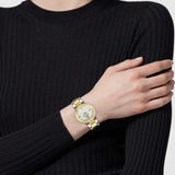 ساعة فيرساتشي ريف التناظرية ذات المينا البيضاء والسوار الفولاذي ثنائي اللون للنساء - VE8B00724