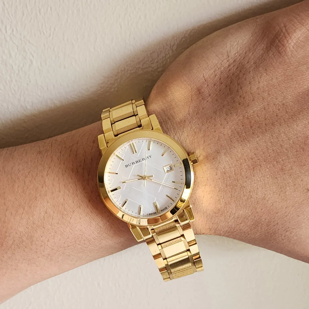 Burberry White Dial Yellow Gold plated Stainless Steel Unisex