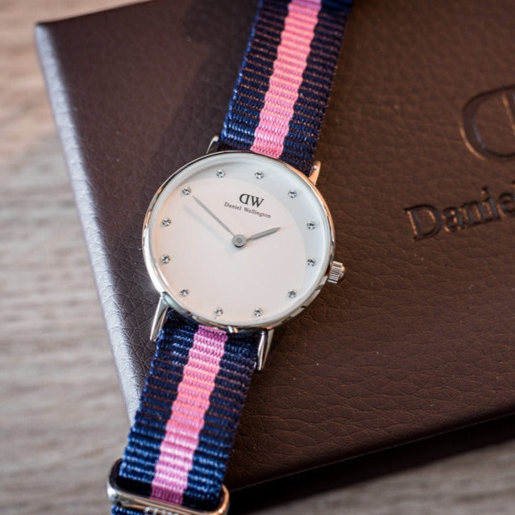 Daniel Wellington Classy Winchester 26mm Women's Silver Watch DW00100073