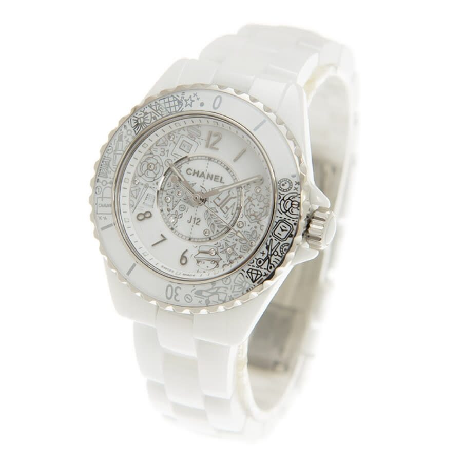 Pre-Owned CHANEL J12 33mm White Ceramic & Diamond Bezel Watch (2010)