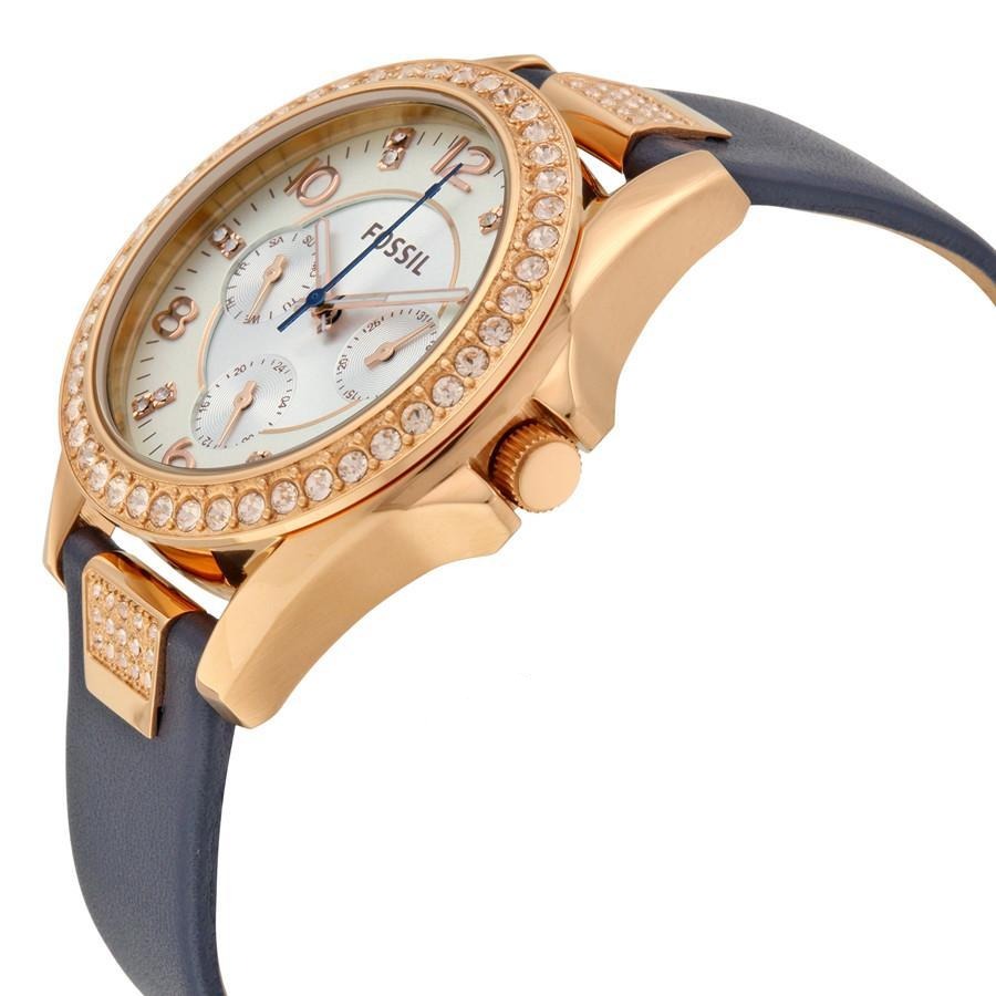 Reloj Fossil Riley multifunción con esfera plateada para mujer