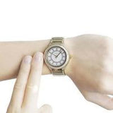 Michael Kors Kerry Mother of Pearl Dial Reloj de señora en tono dorado MK3312
