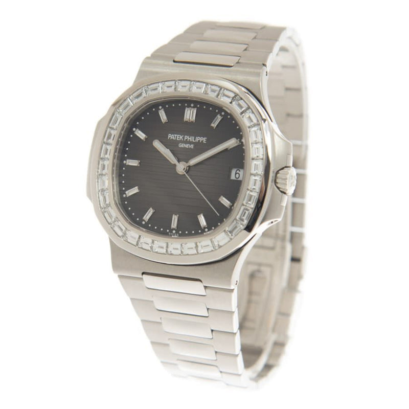 Patek philippe hot sale nautilus diamond